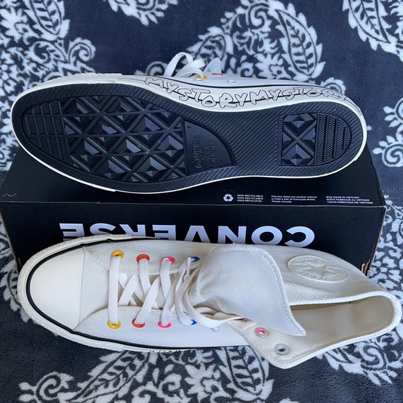 Converse Chuck Taylor All Star Hi Egret/Hyper Pink/Black MEN`S - Picture 4 of 16